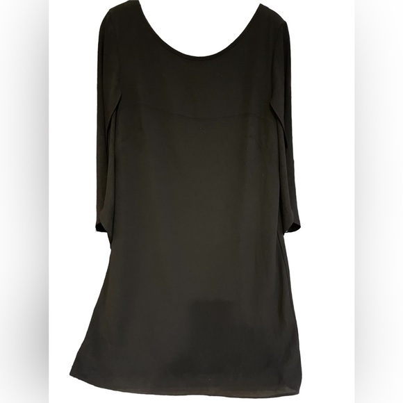 🖤 Classic little black dress size M from AGB. 3/4 sleeve with draped opening - Picture 1 of 4